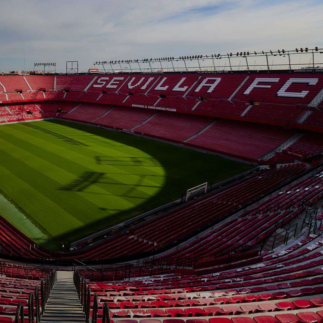 Edited-202505_Sevilla-FC_Nueva-Web_Header_1920x1080_Estadio_02-A.jpg