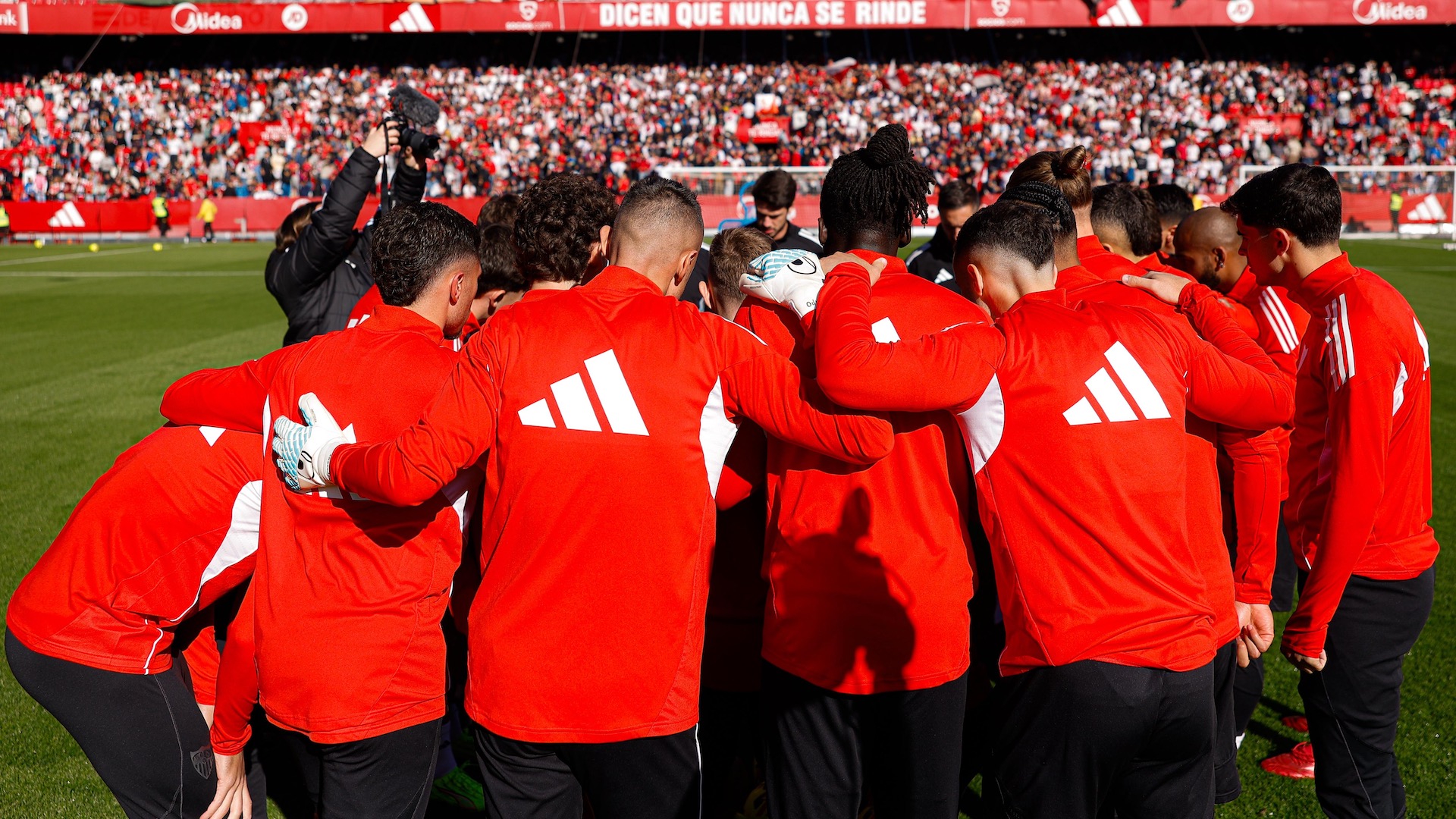 YA SE CONOCE LA CAMISETA CON LA QUE SE JUGARÁ EL X TROFEO ANTONIO PUERTA | Sevilla FC
