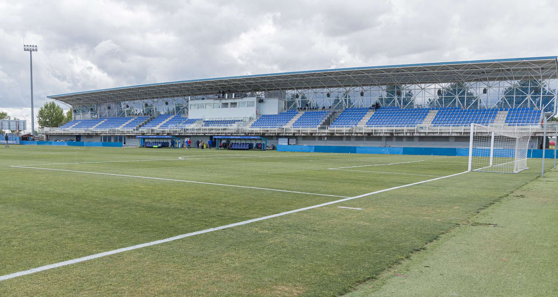 Fernando_Torres_Estadio_Madrid_CFF_Fuenlabrada