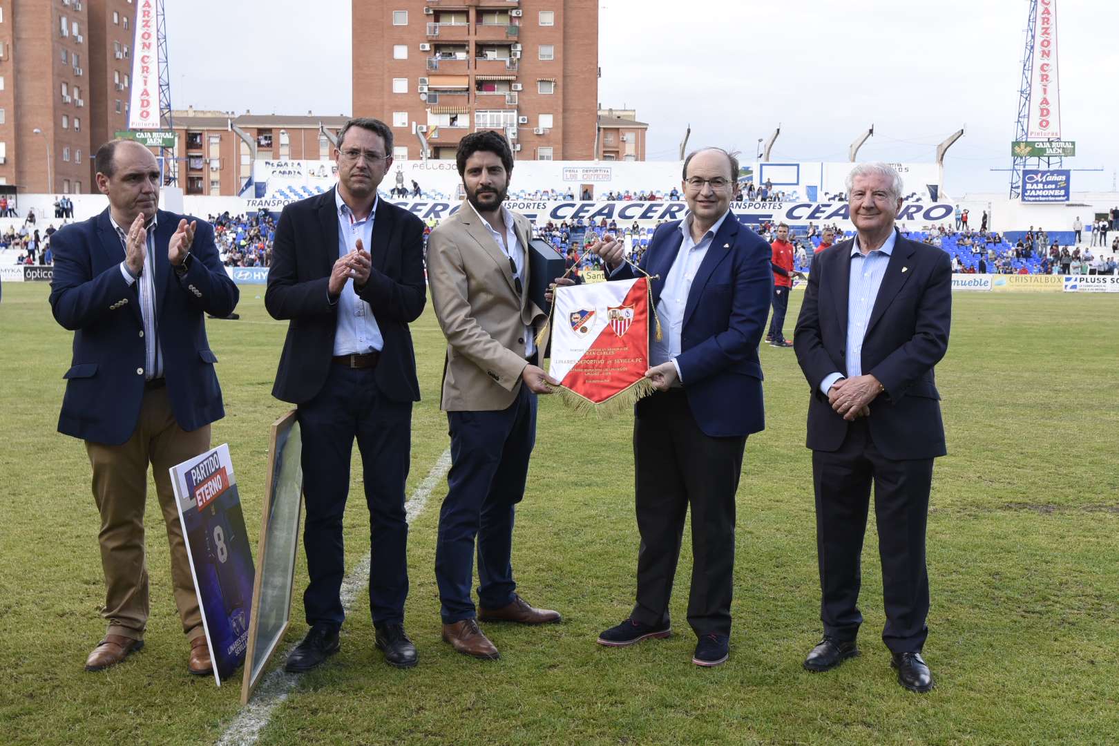 Linares0
